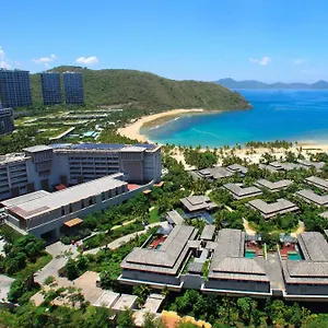Luhuitou & Resort