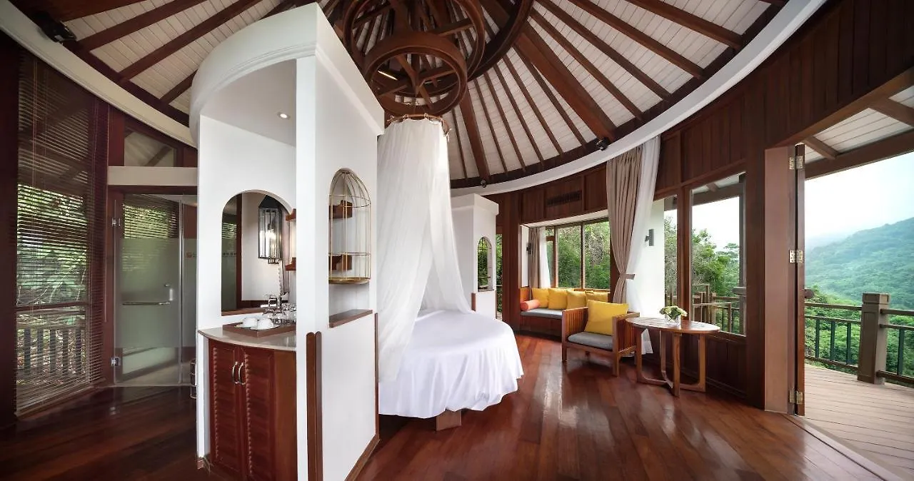 Yalong Bay Earthly Paradise Birds Nest Resort （Mountain Villas) Sanya Hotel